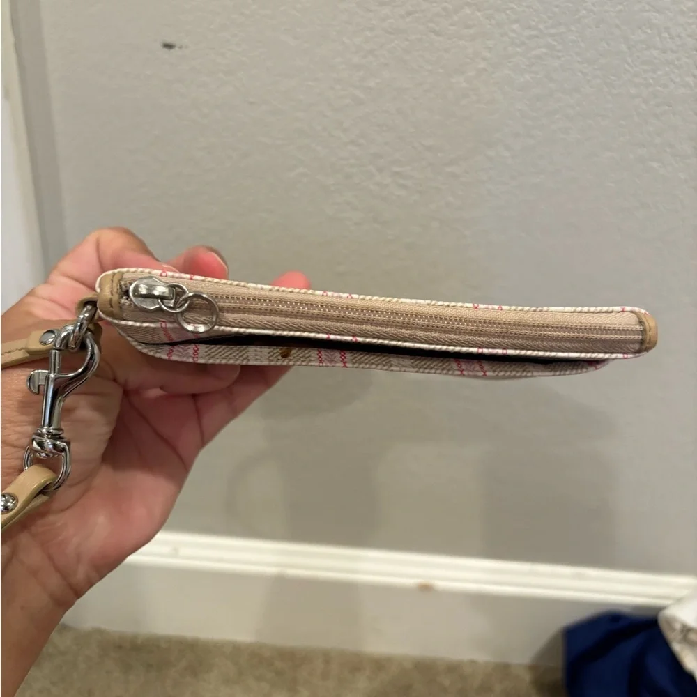 Coach Legacy Weekend Ticking Stripe Zippy Wallet Wristlet
